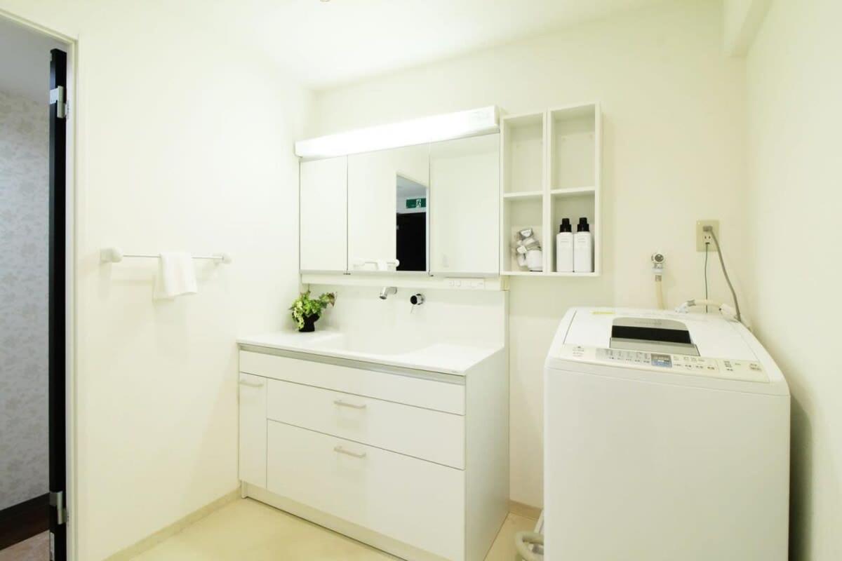 Bhotel La-Shante - 5 Mins Walk To The Peacepark & 2Br 10 Ppl #101 Hirosima Kültér fotó